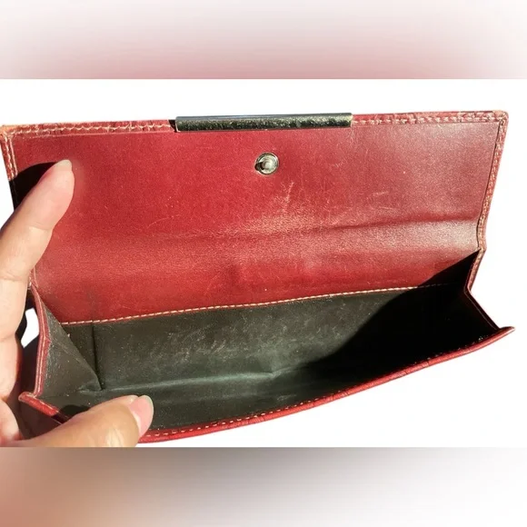 Authentic Gucci - Guccissima Maroon/Brick double snap long leather wallet - Picture 9 of 11